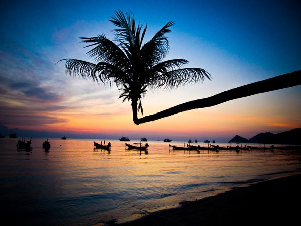 Top 7 des hôtels pas chers sur la Plage de sairee - coucher de soleil